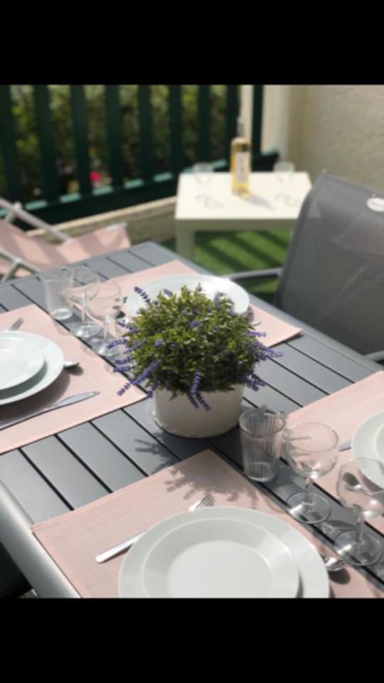 Studio 110 Grande Terrasse Proche Mer Bandol Luaran gambar