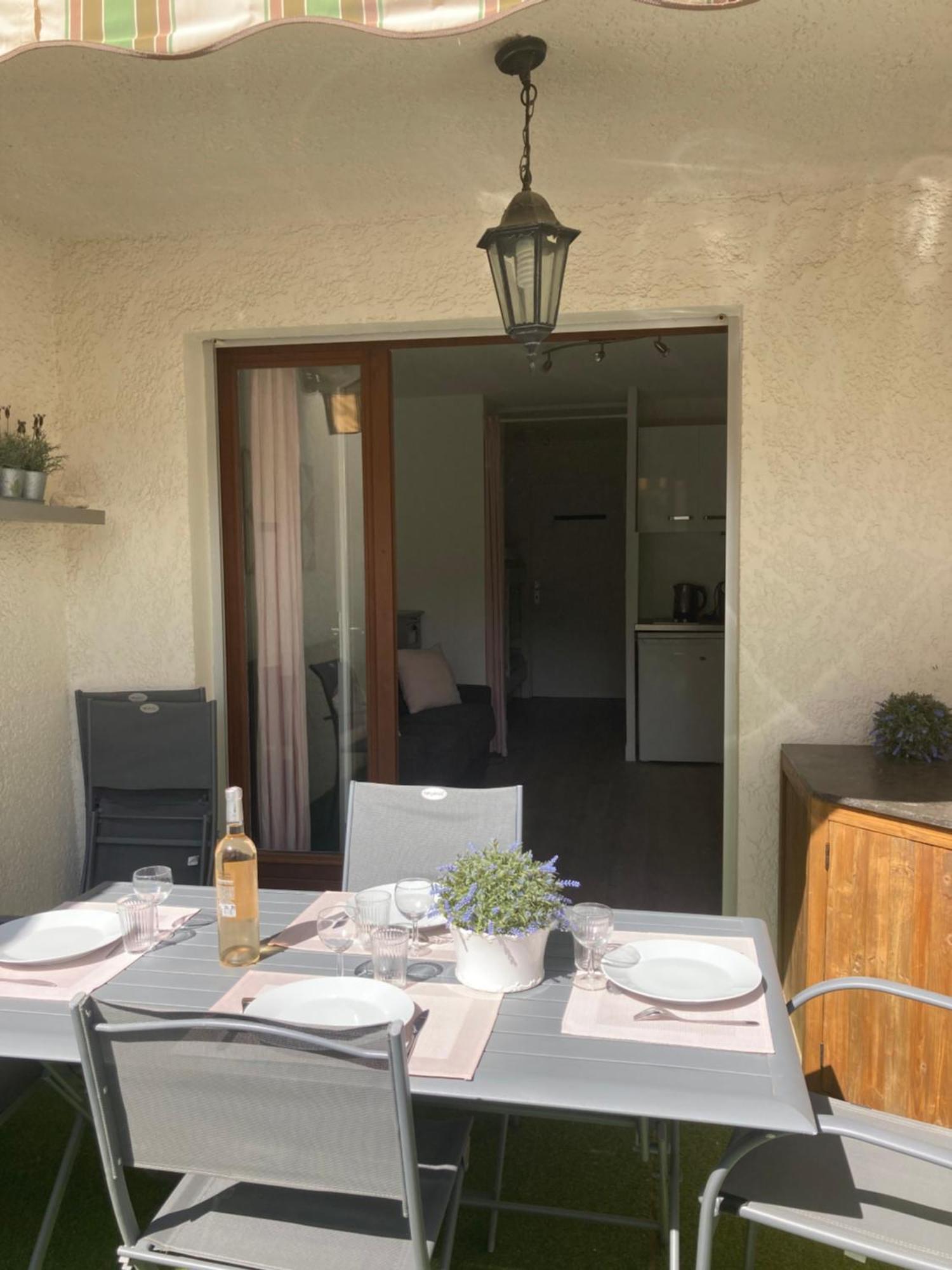 Studio 110 Grande Terrasse Proche Mer Bandol Luaran gambar