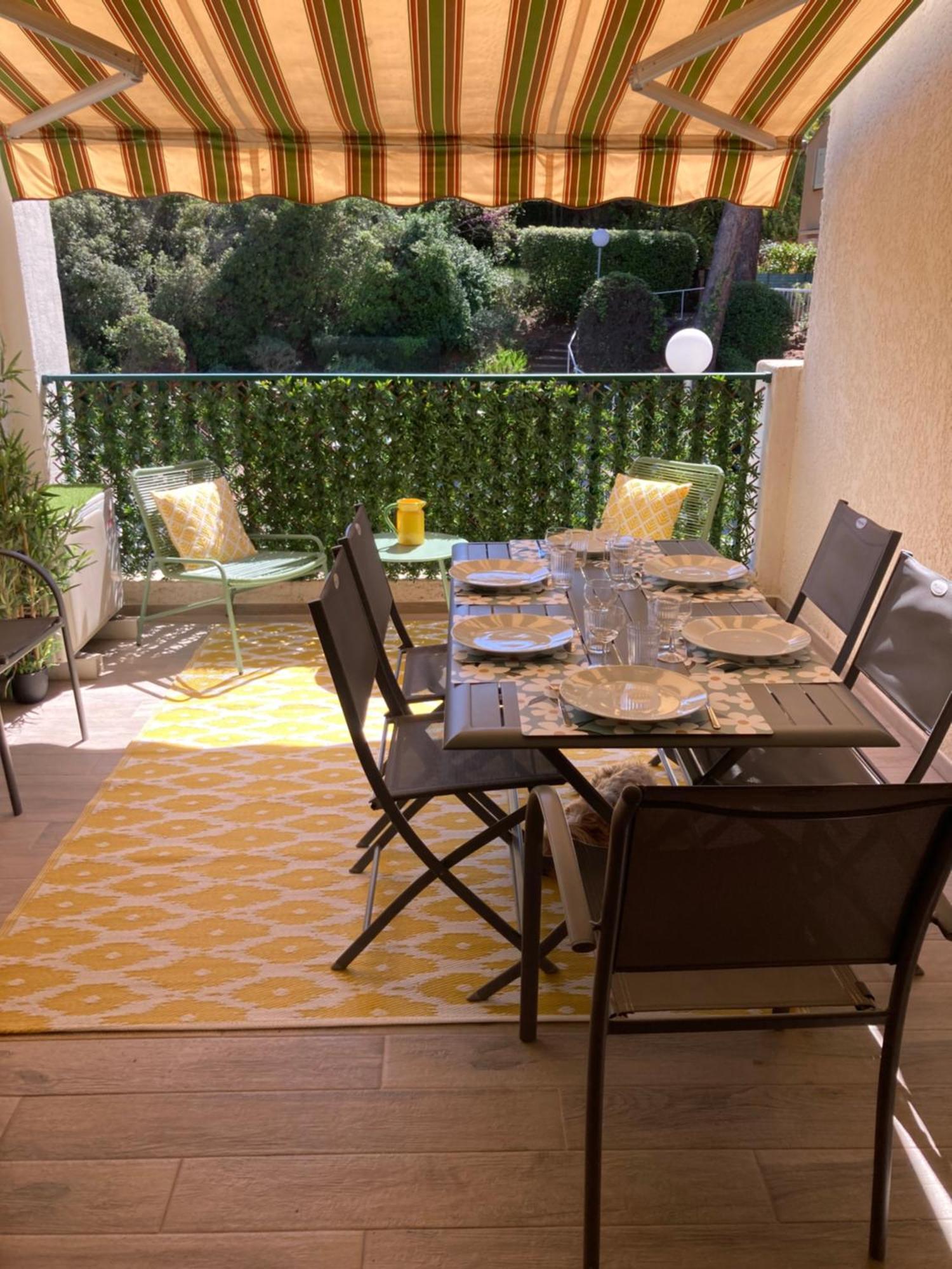 Studio 110 Grande Terrasse Proche Mer Bandol Luaran gambar