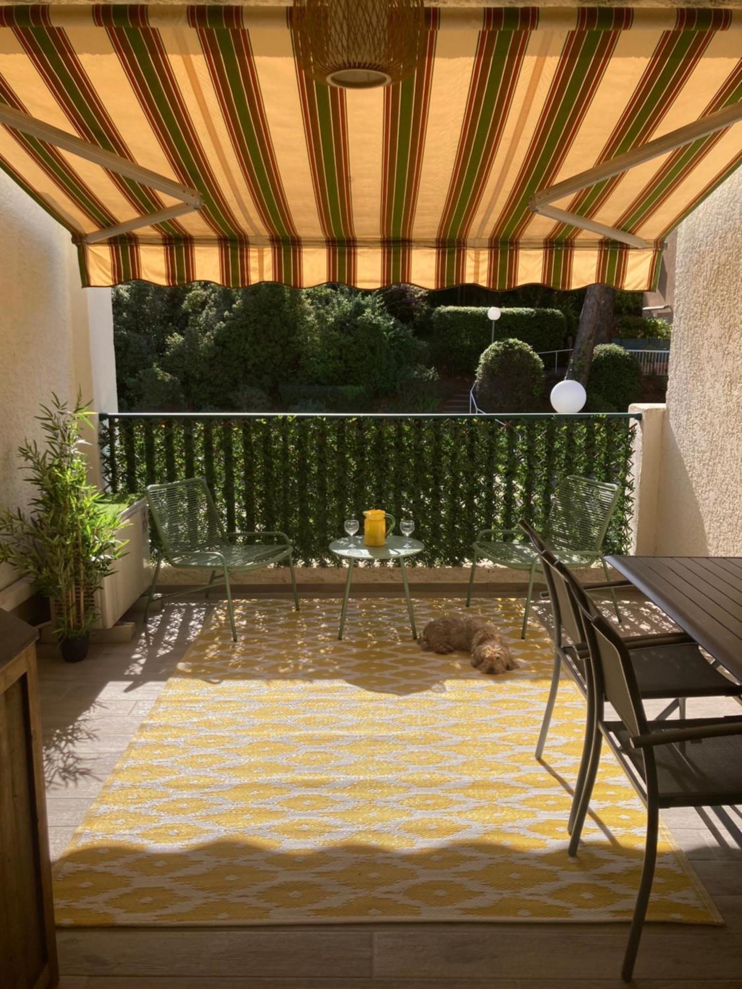 Studio 110 Grande Terrasse Proche Mer Bandol Luaran gambar