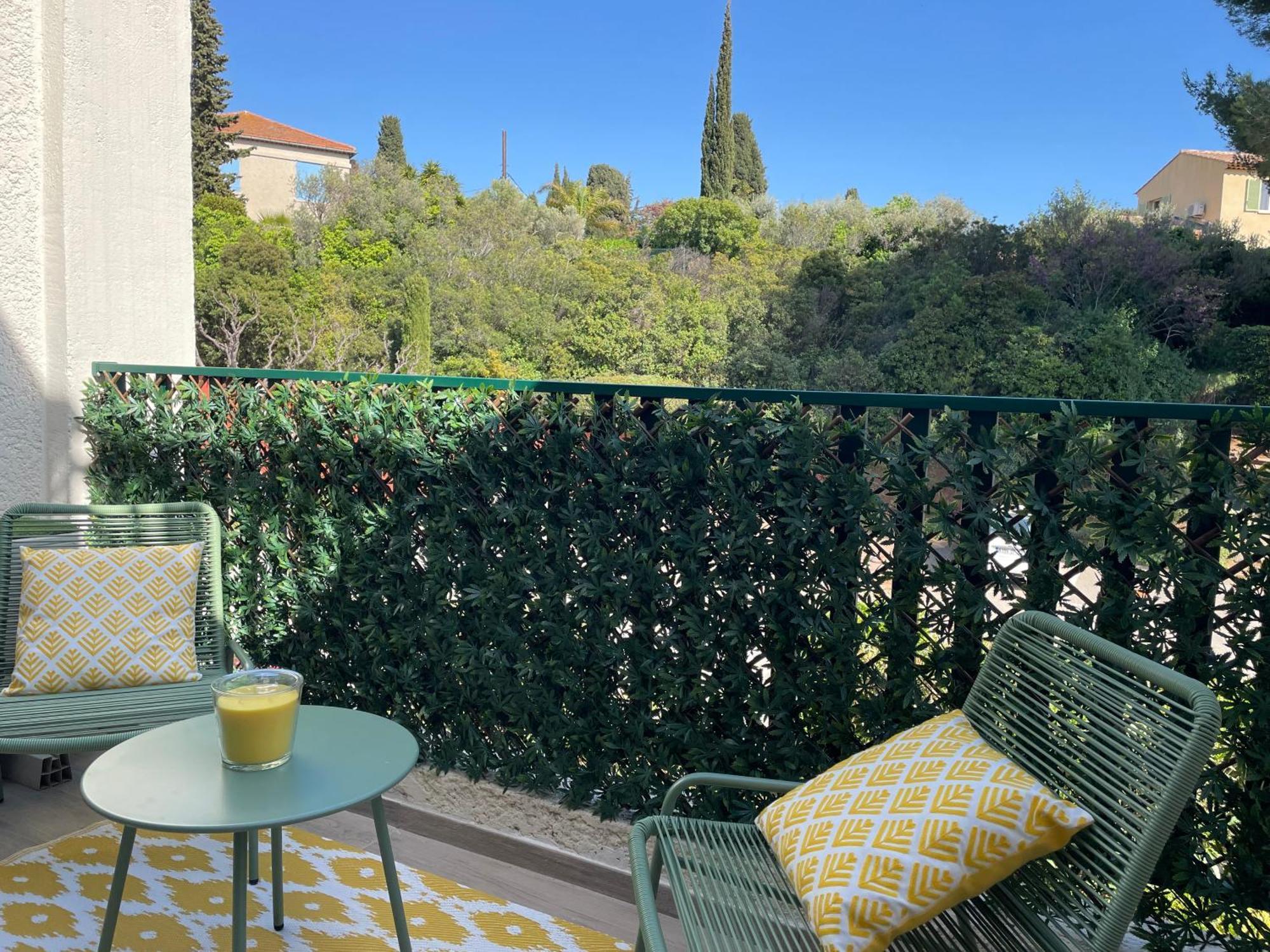 Studio 110 Grande Terrasse Proche Mer Bandol Luaran gambar