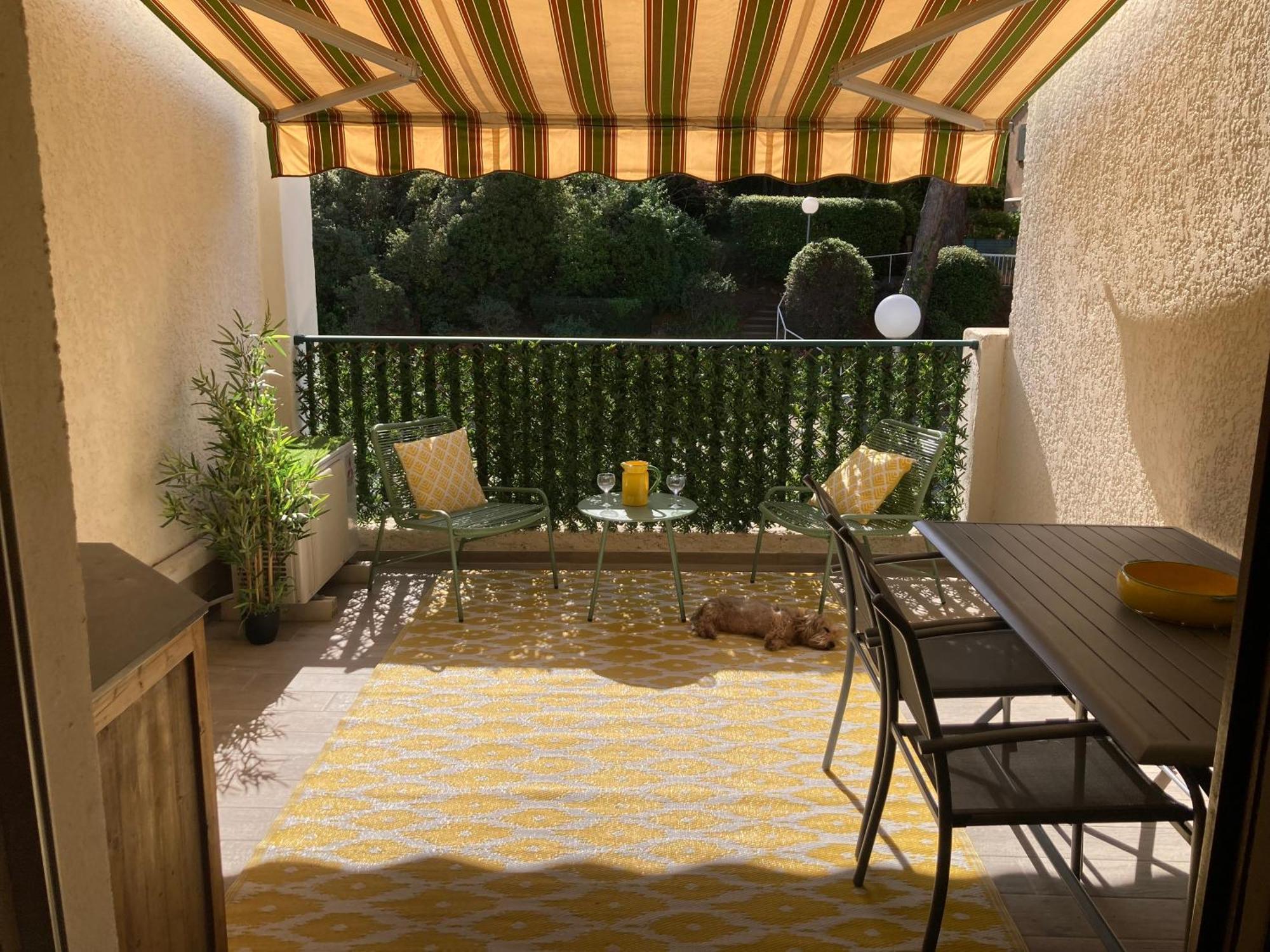 Studio 110 Grande Terrasse Proche Mer Bandol Luaran gambar